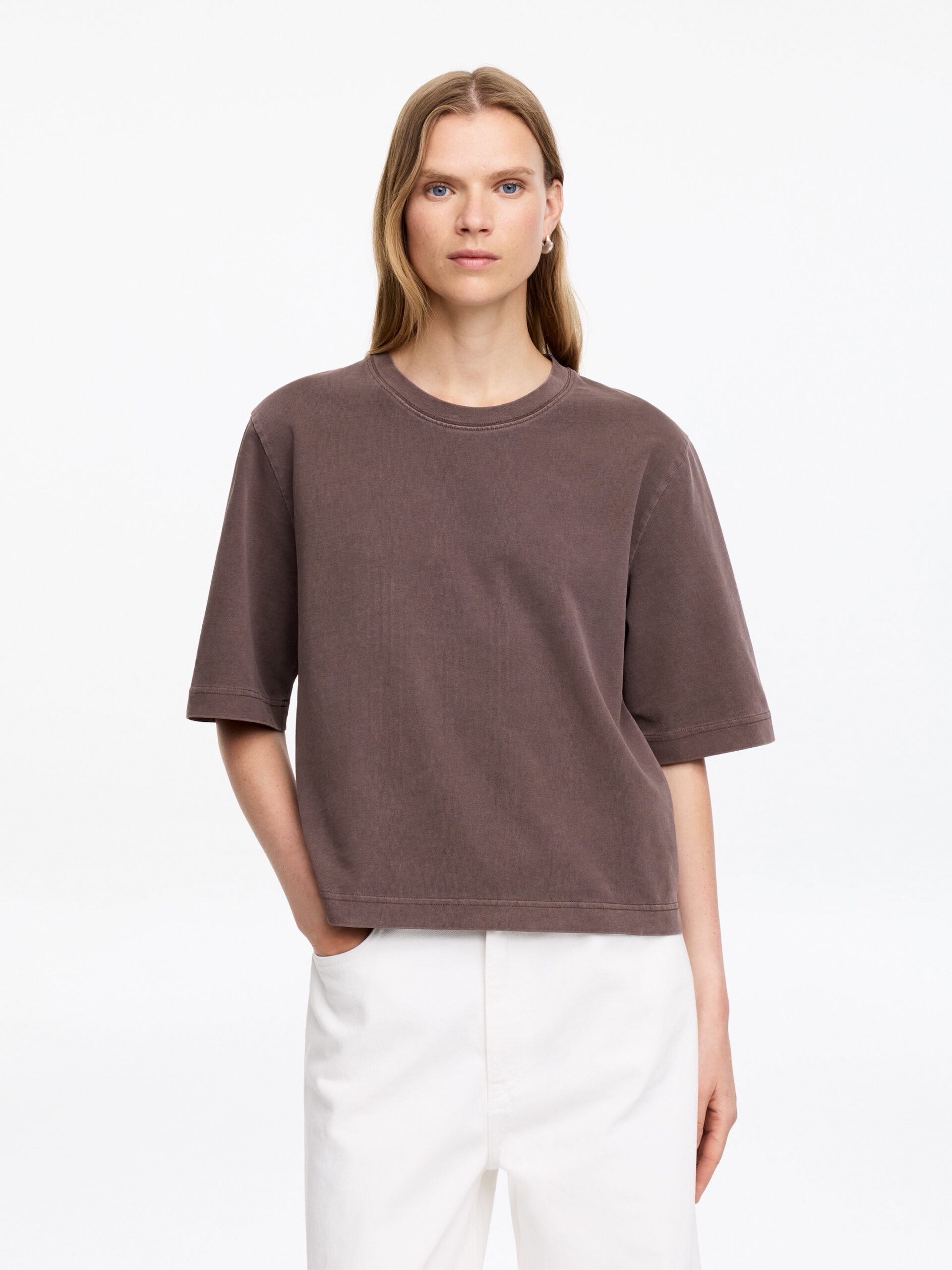 washed-finish-crewneck-t-shirt Washed Finish Crewneck T-Shirt - Image 1